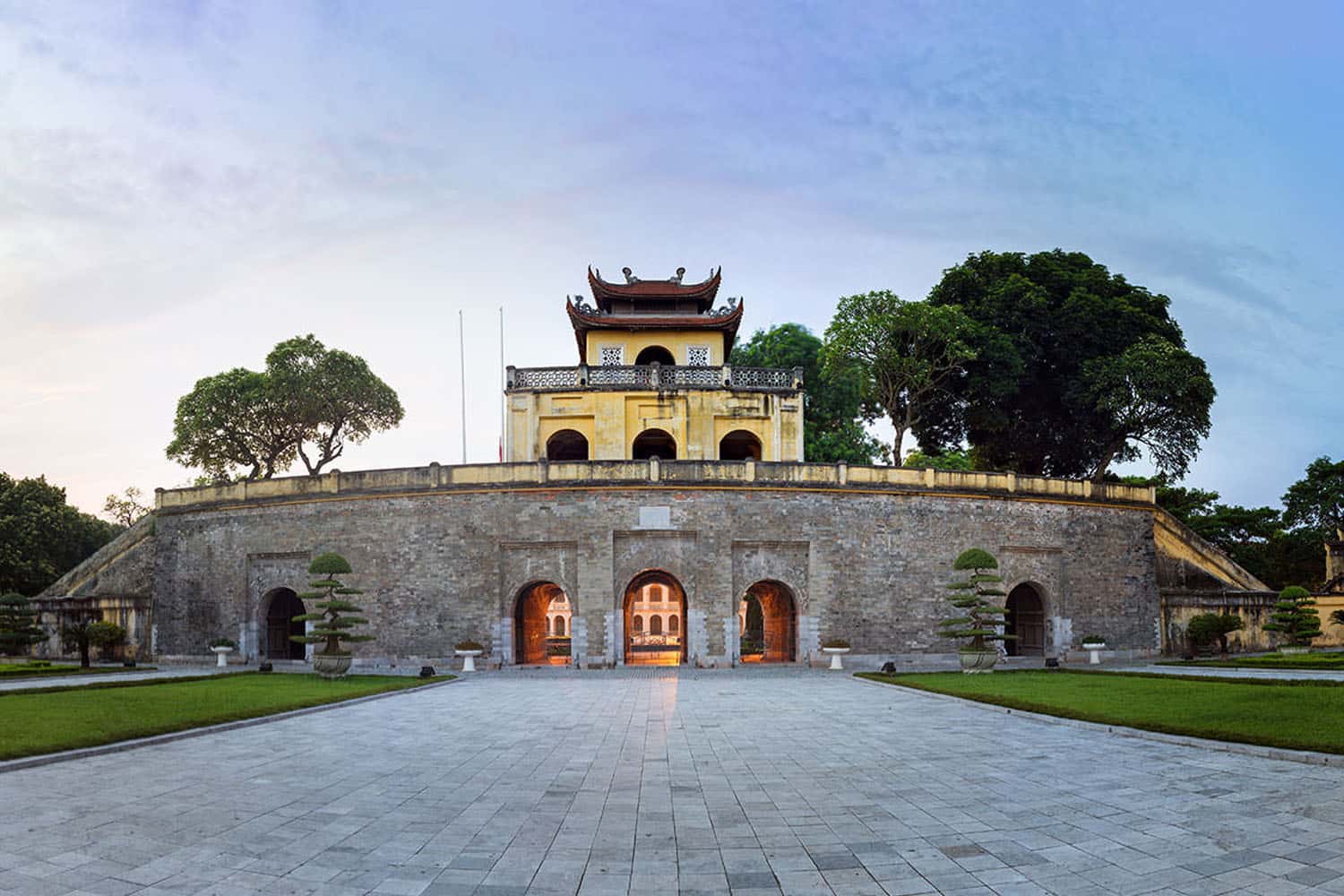 kinh nghiem tham quan hoang thanh thang long ha noi 
