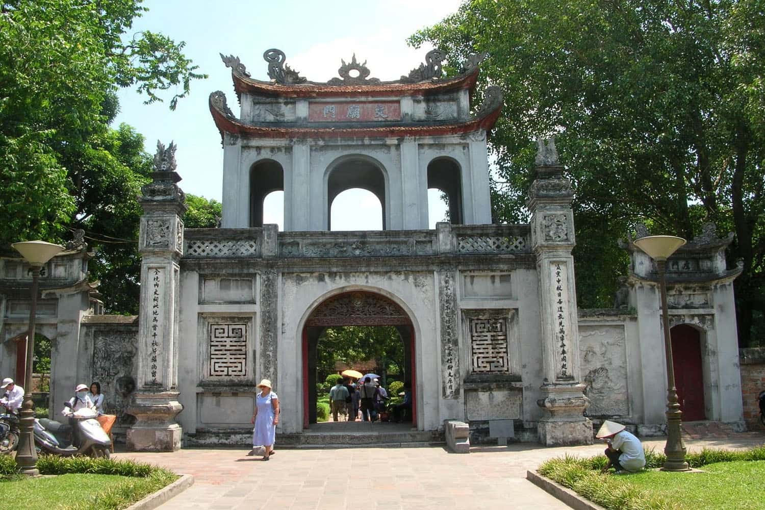 kinh nghiem tham quan van mieu quoc tu giam ha noi 