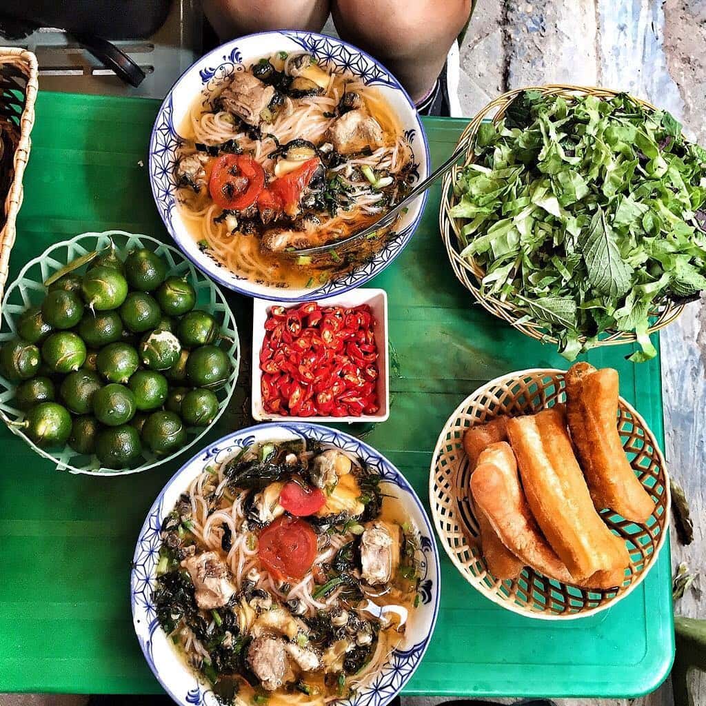 cho dong xuan khu pho am thuc ngon o ha noi