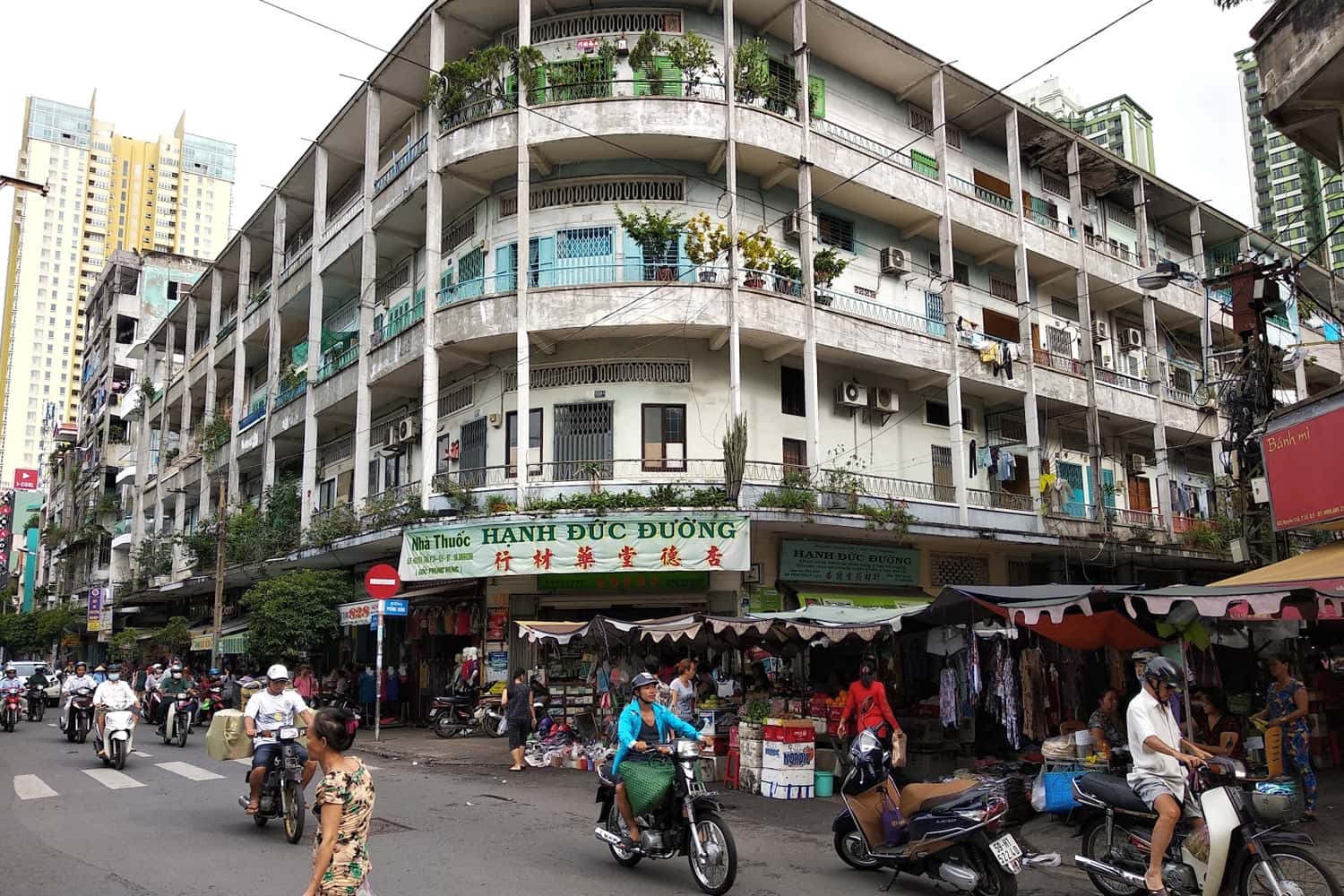 tham quan cong vien van lang 