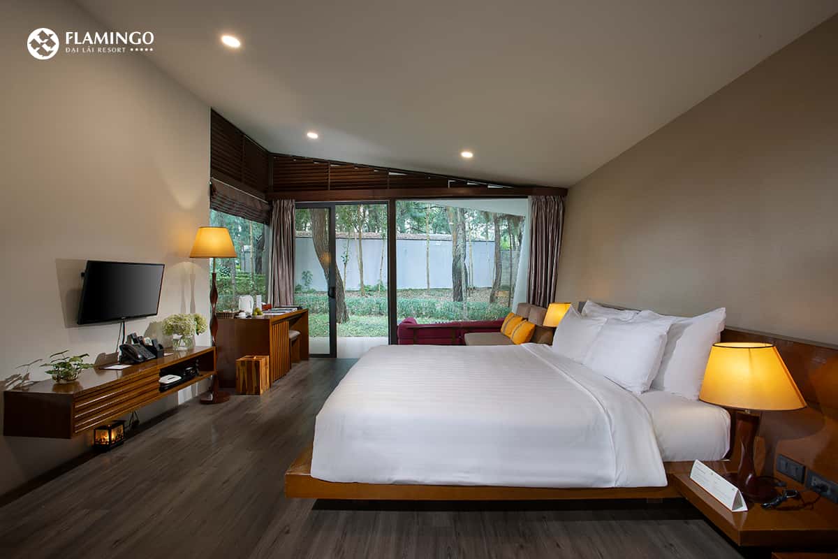 hilltop villa flamingo dai lai resort vinh phuc