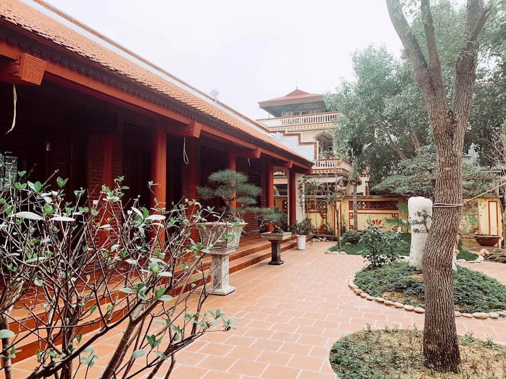 kinh nghiem du lich chua duc hau soc son ha noi 