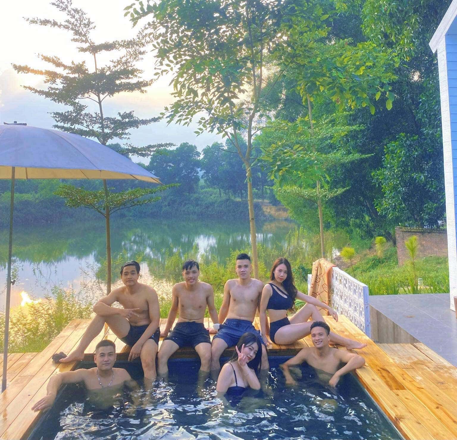 lime house homestay soc son ha noi