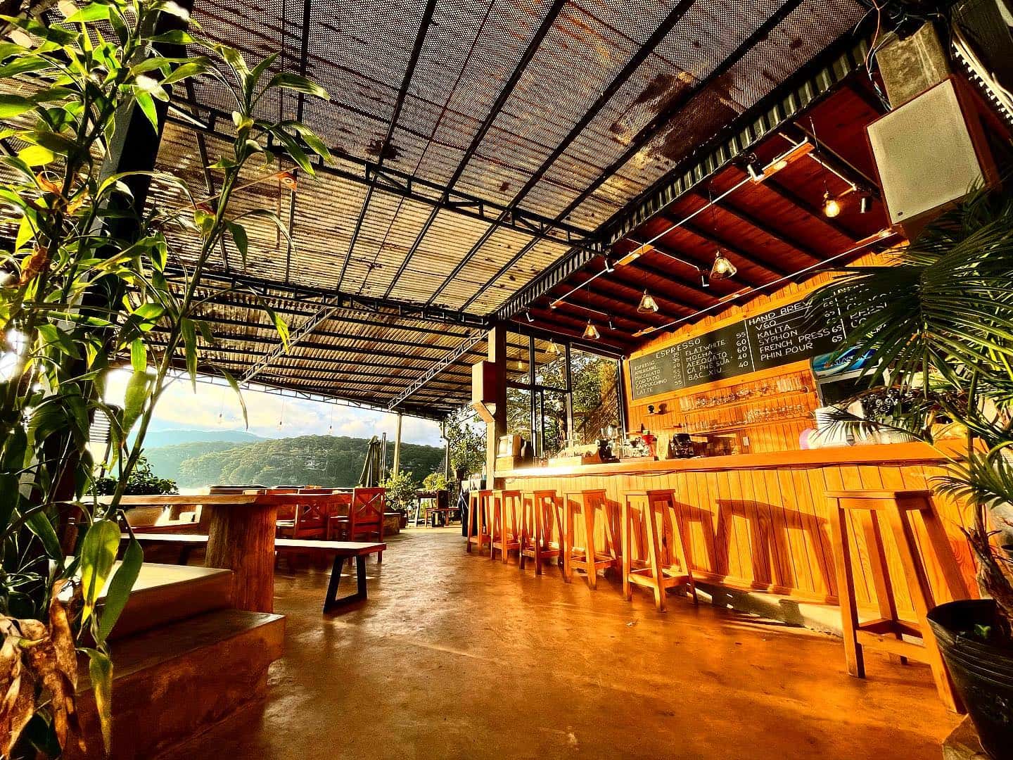 quan cafe the seen house homestya view dep da lat