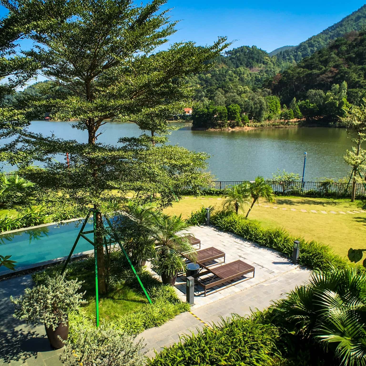 island-house-villa-ho-dong-do-soc-son