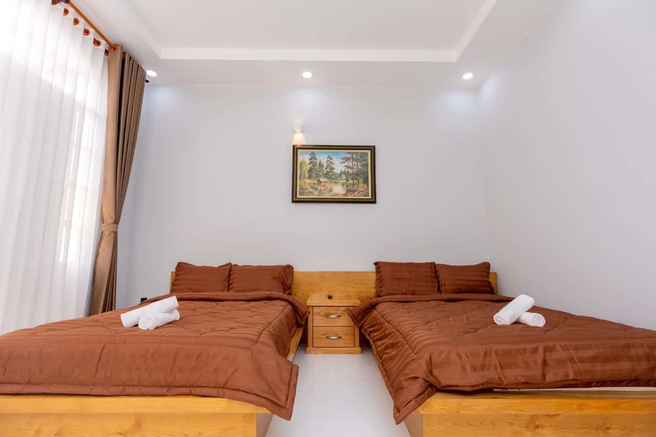 villa 9 lo a lac long quan