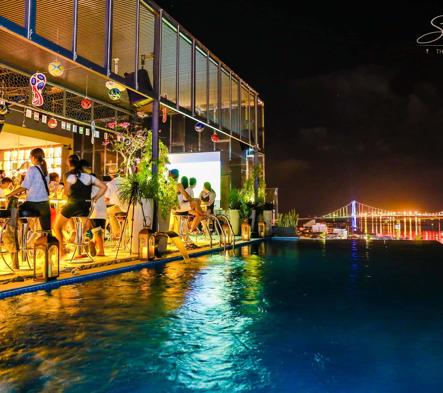 sevva-sky-lounge-da-nang