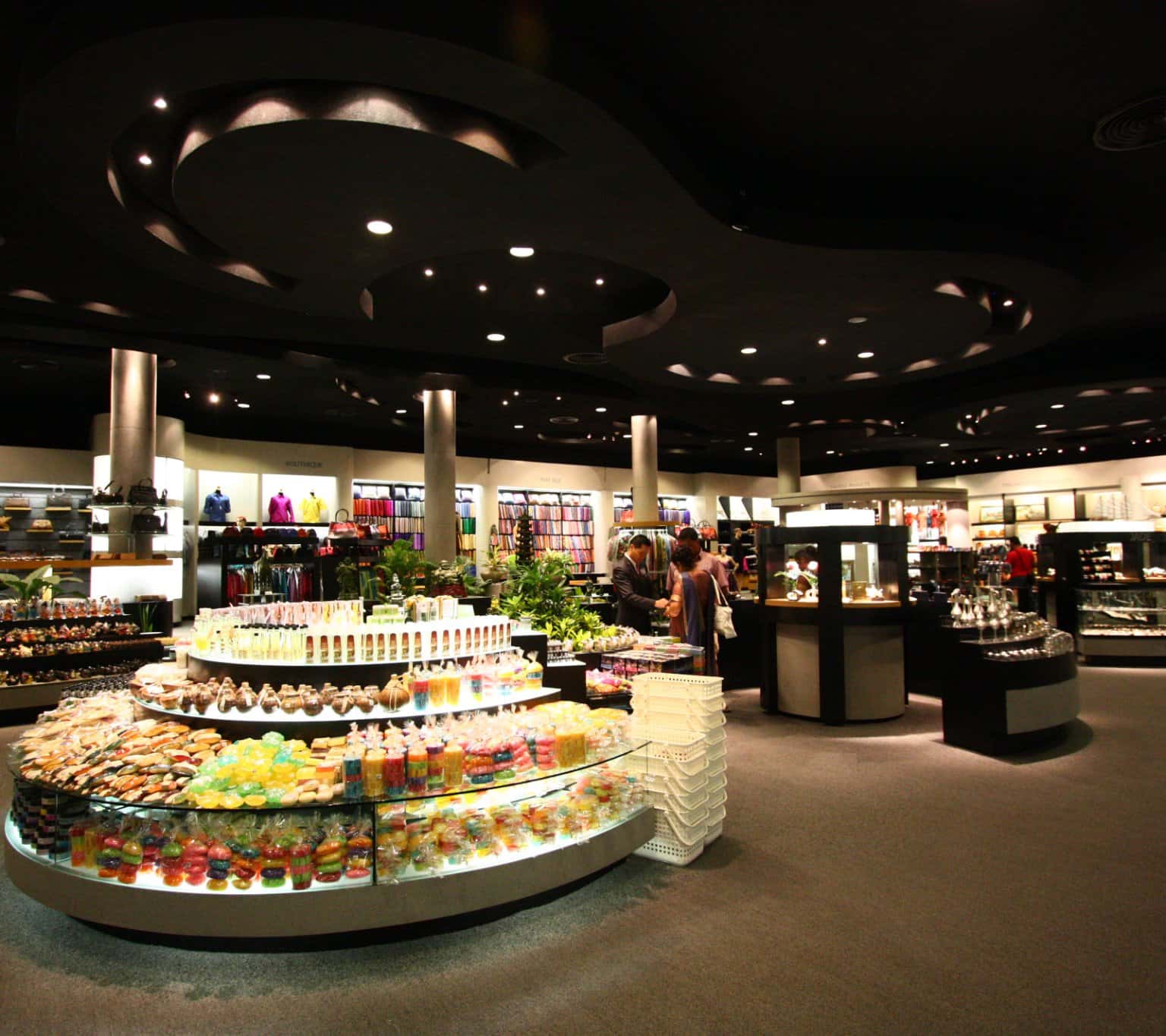 justfly world gems gallary pattaya hanoi bangkok pattaya