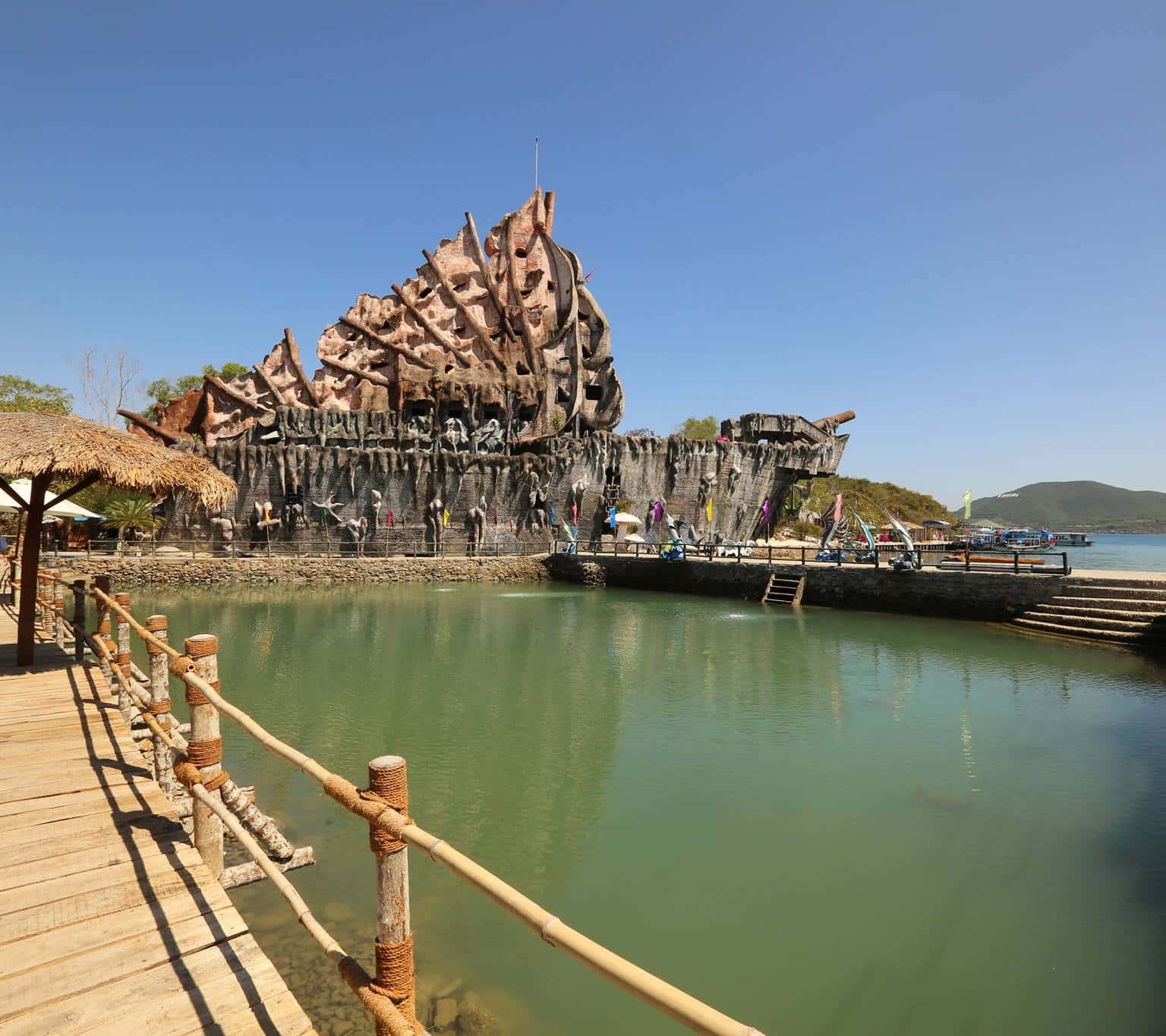justfly tri nguyen aquarium nha trang
