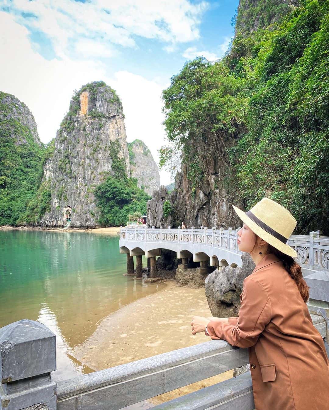 justfly sung sot cave ha long