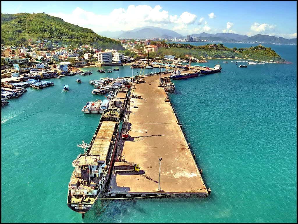 justfly cang vinh truong nha trang
