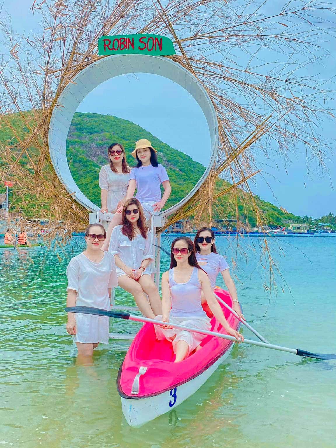 justfly robinson island nha trang