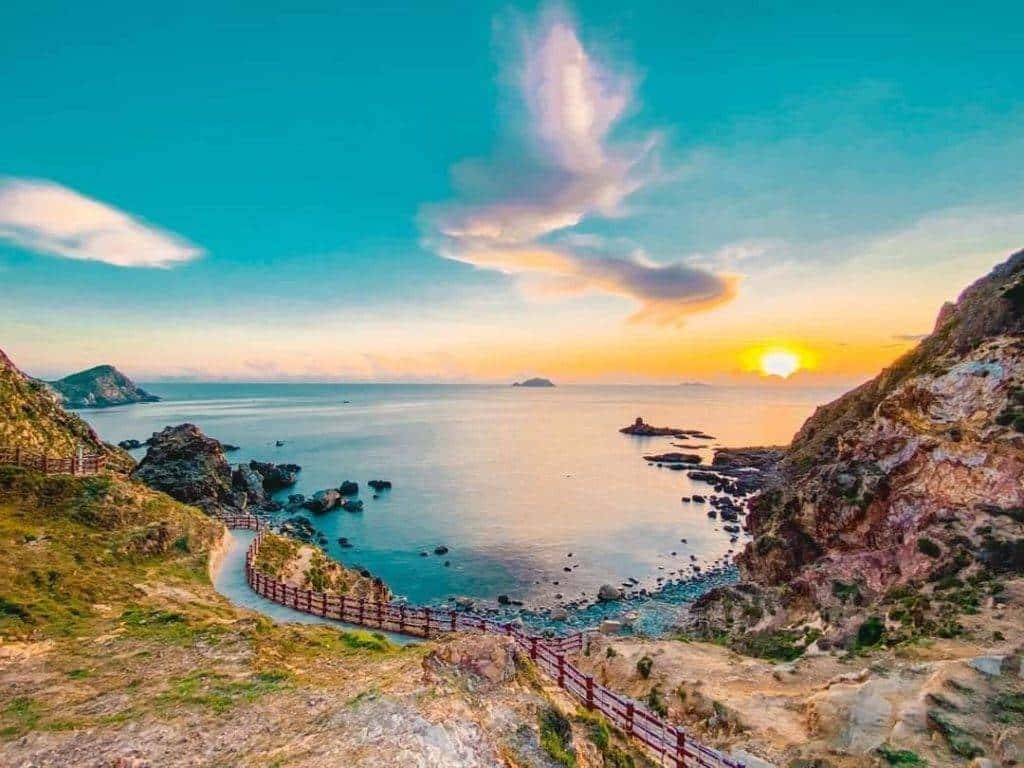 justfly bai tam ky co quy nhon