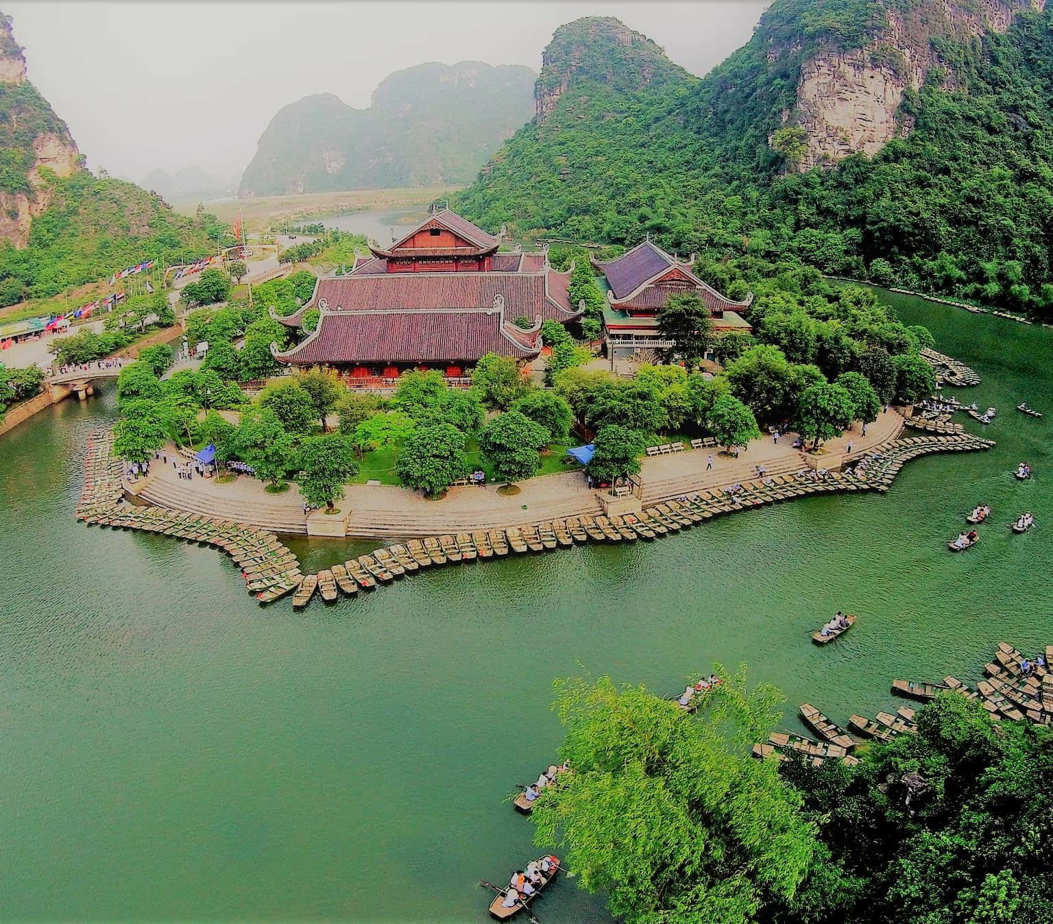 justfly co do hoa lu ninh binh