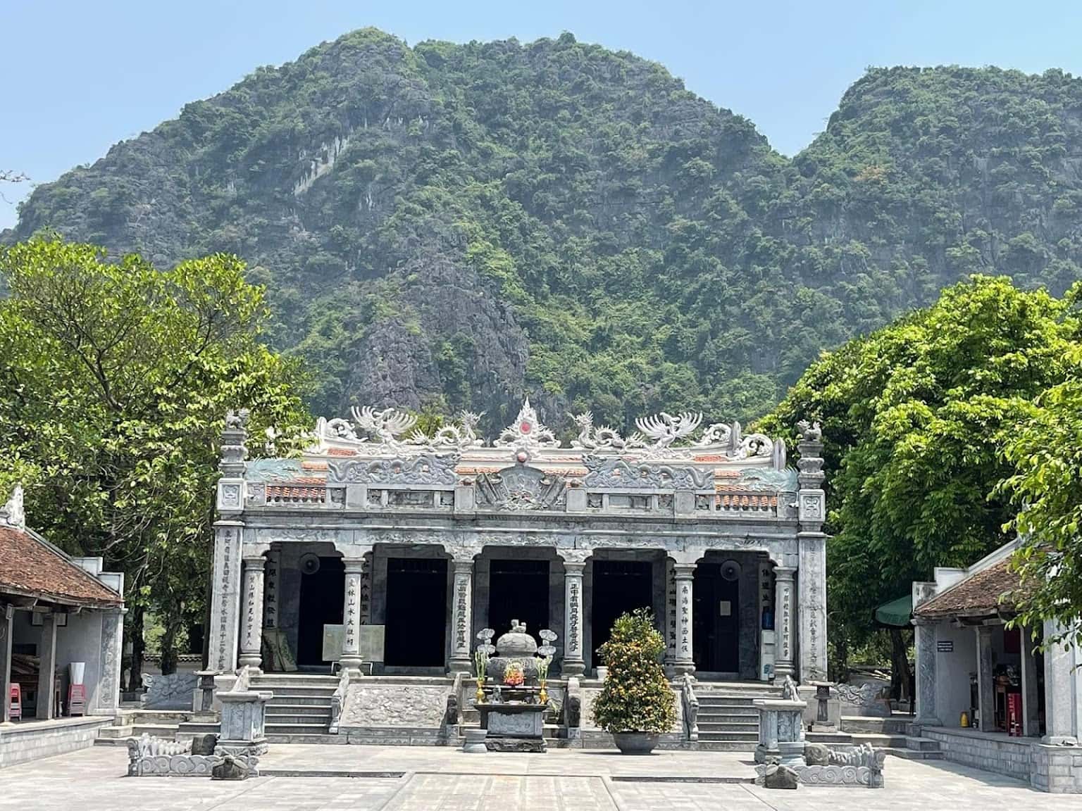 justfly den thai vi ninh binh