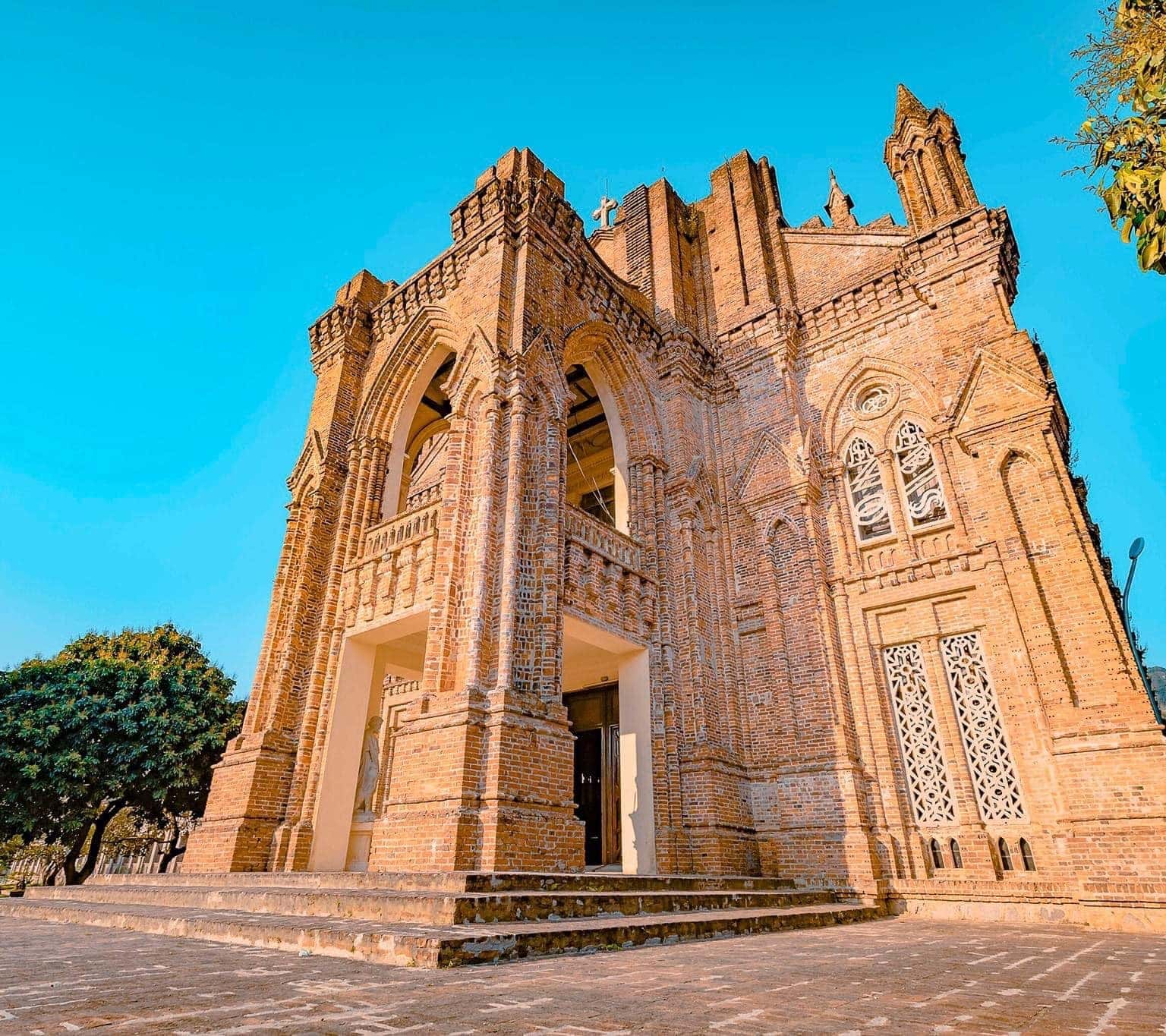 justfly dan vien thanh mau chau son ninh binh