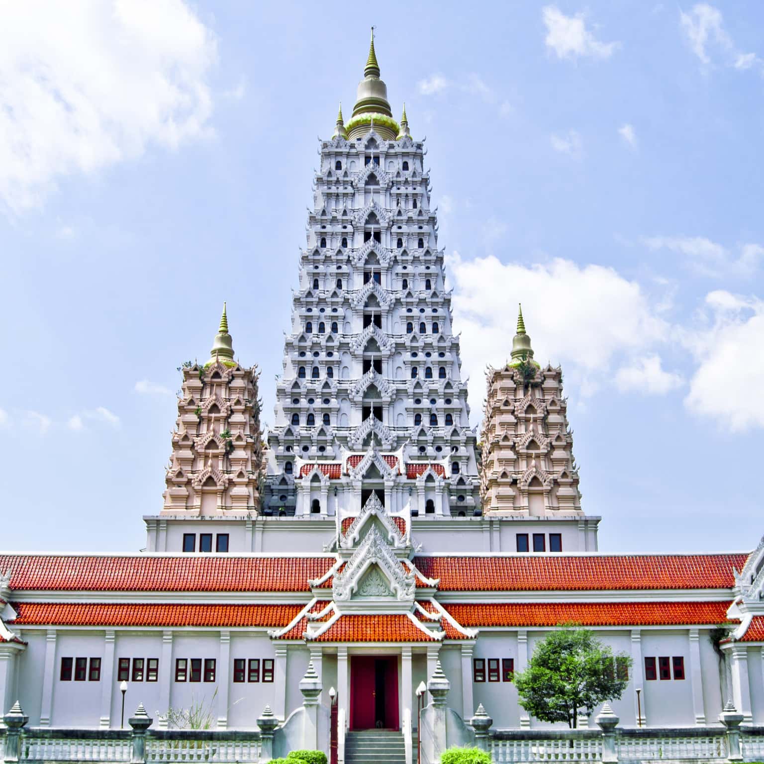 justfly wat yannasangwararam thailand