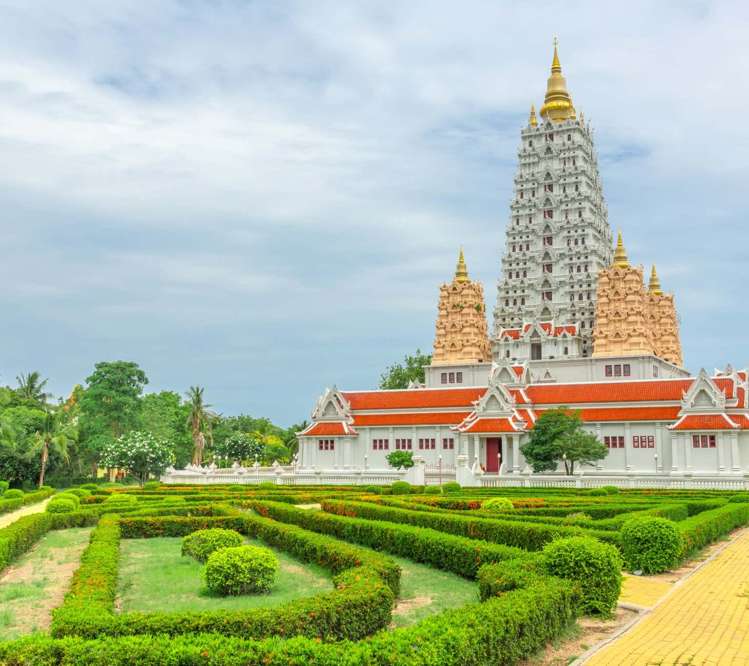 justfly wat yannasangwararam thailand