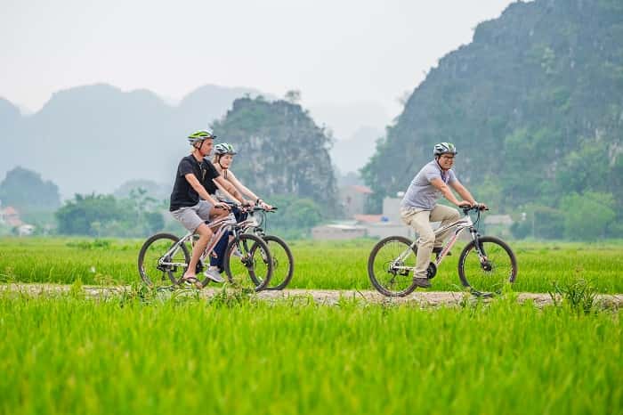 justfly dap xe ninh binh