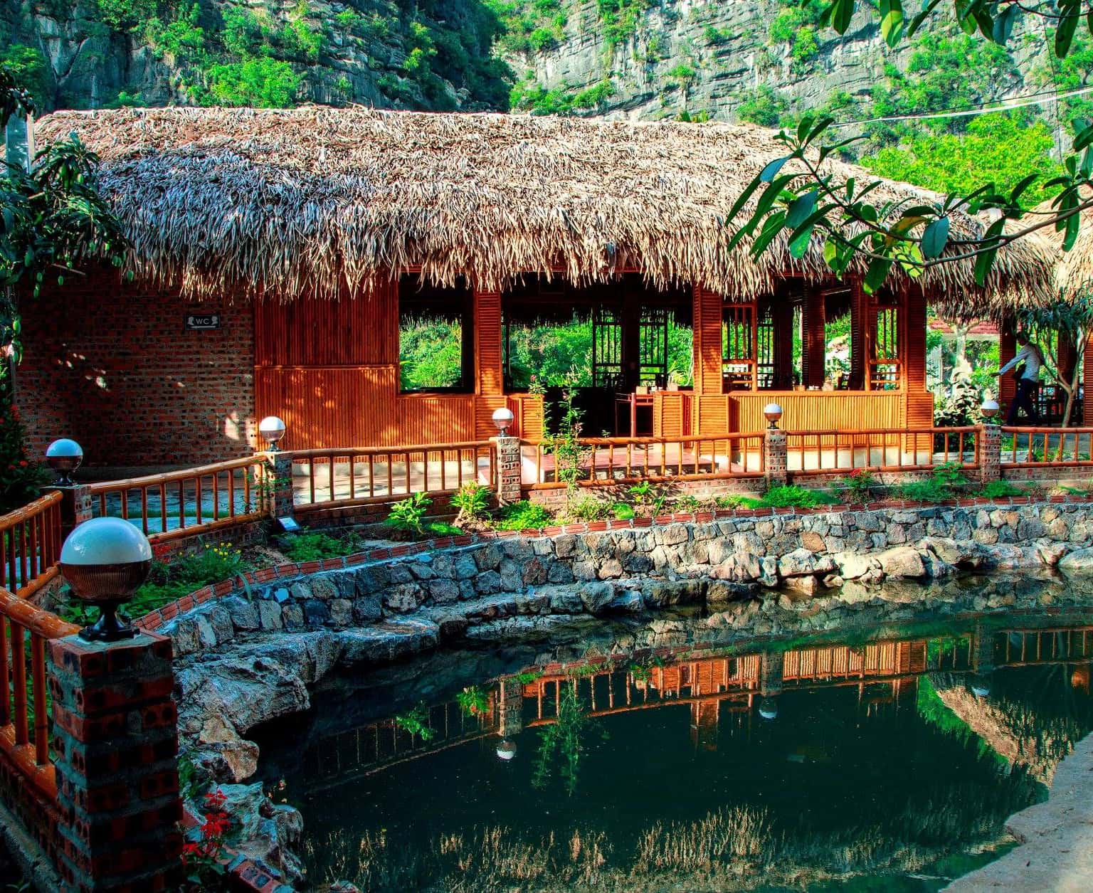 justfly trang an mountain house ninh binh