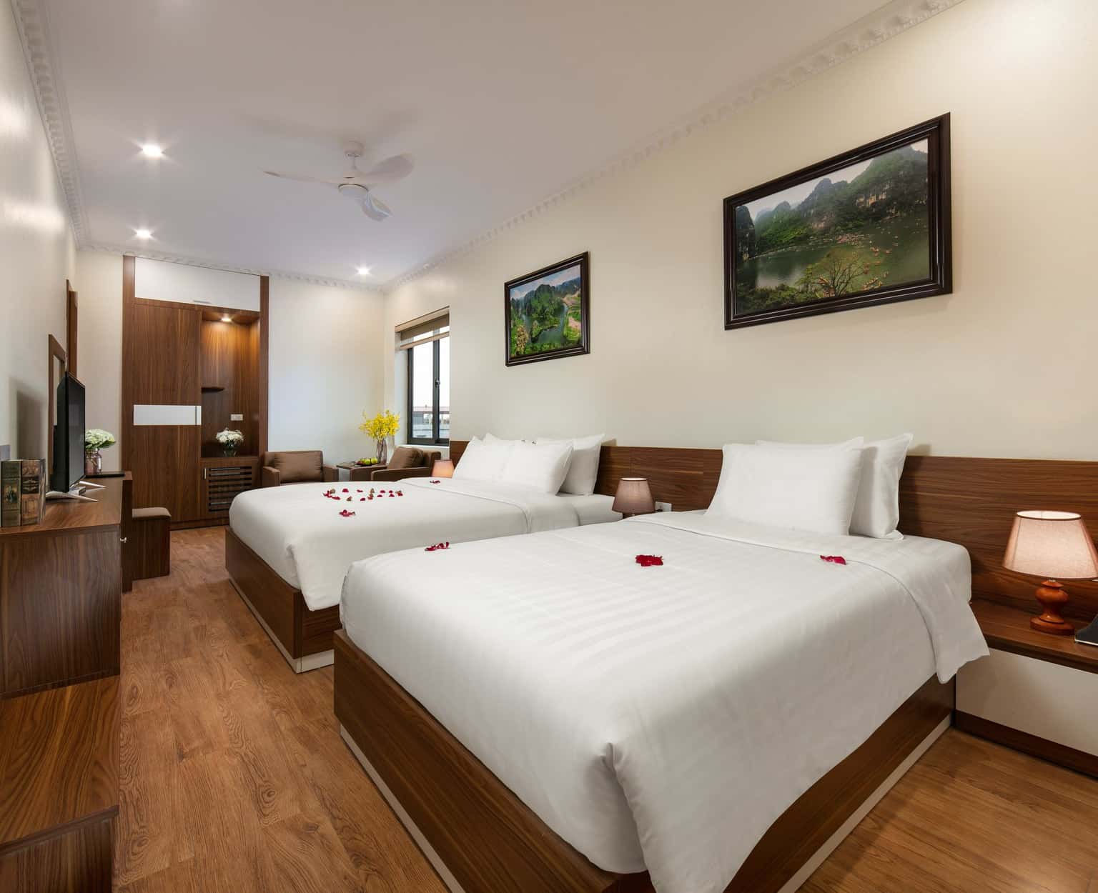 justfly deluxe family tam coc holiday hotel & villa ninh binh