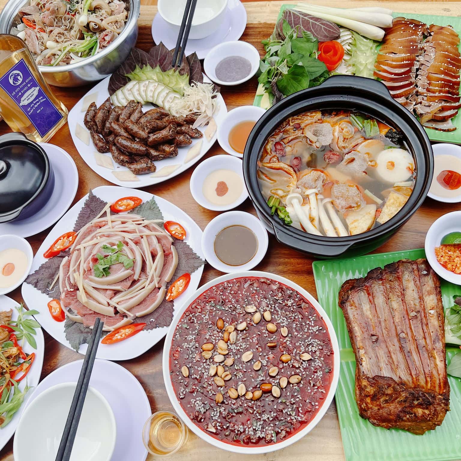 thit de nui ninh binh