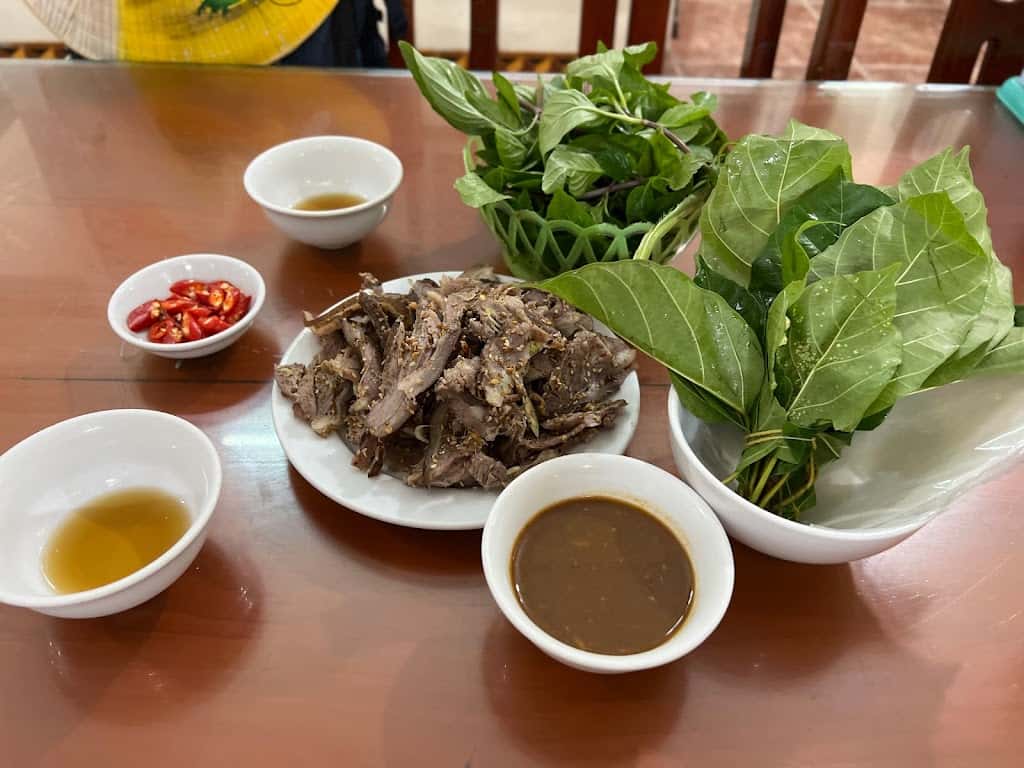 nha hang thit de chinh thu ninh binh