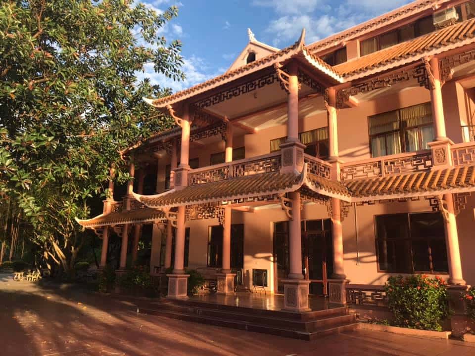 ho tien sa ba vi