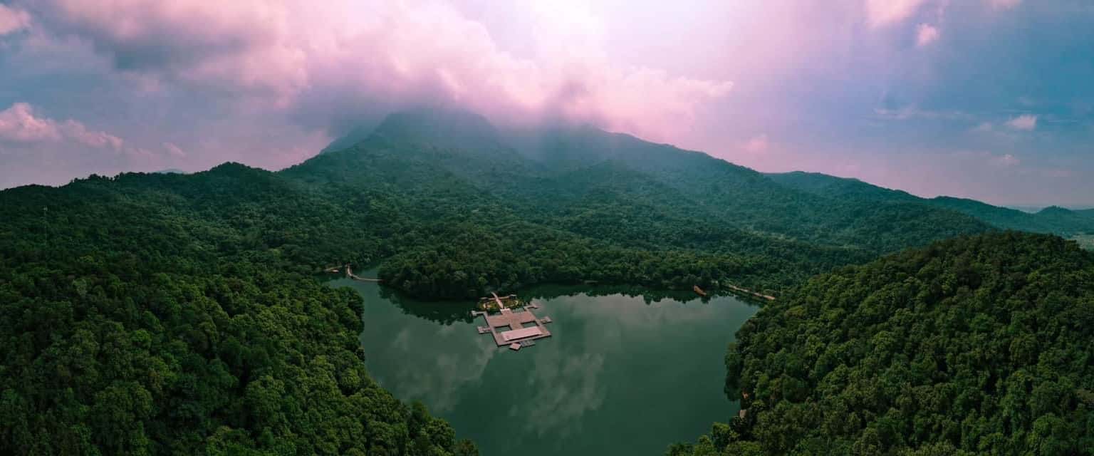 thien son suoi nga ba vi