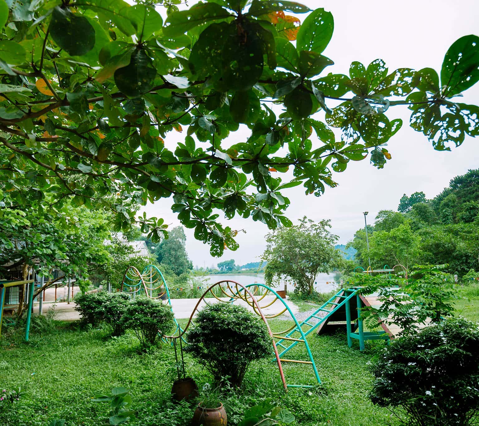 justfly khu du lich sinh thai thien phu lam soc son