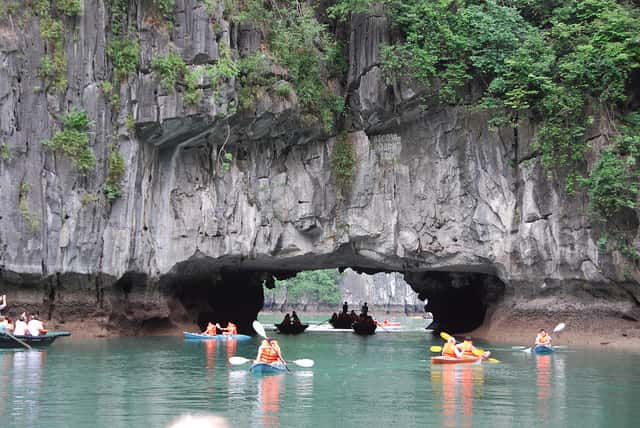 hang luon ha long
