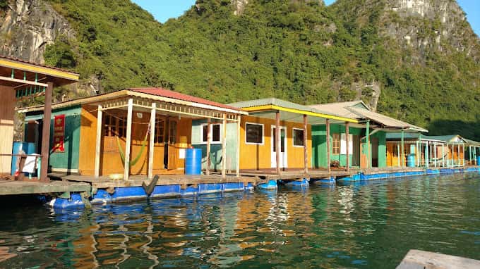 lang chai cua van ha long 