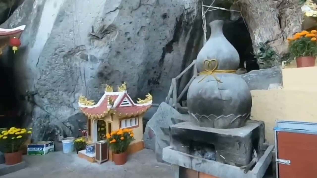 dong ba co ninh binh 