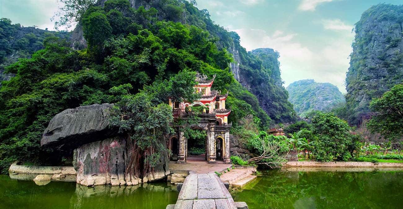 chua bich dong ninh binh 