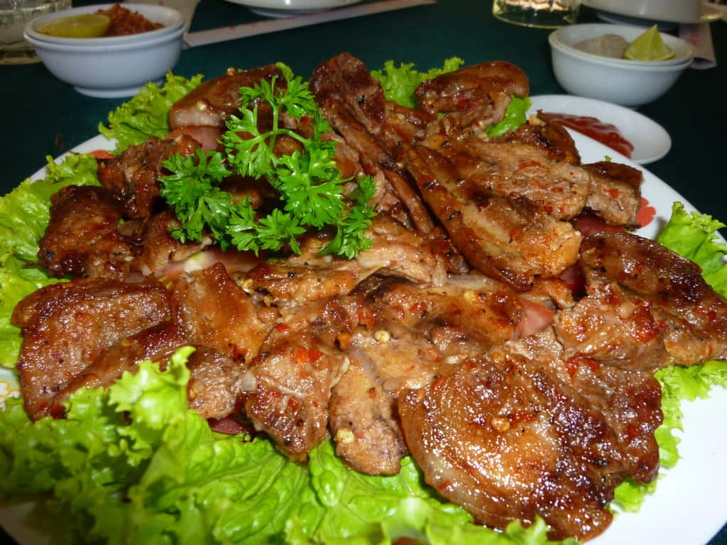 dac san lon rung son tay ha noi 