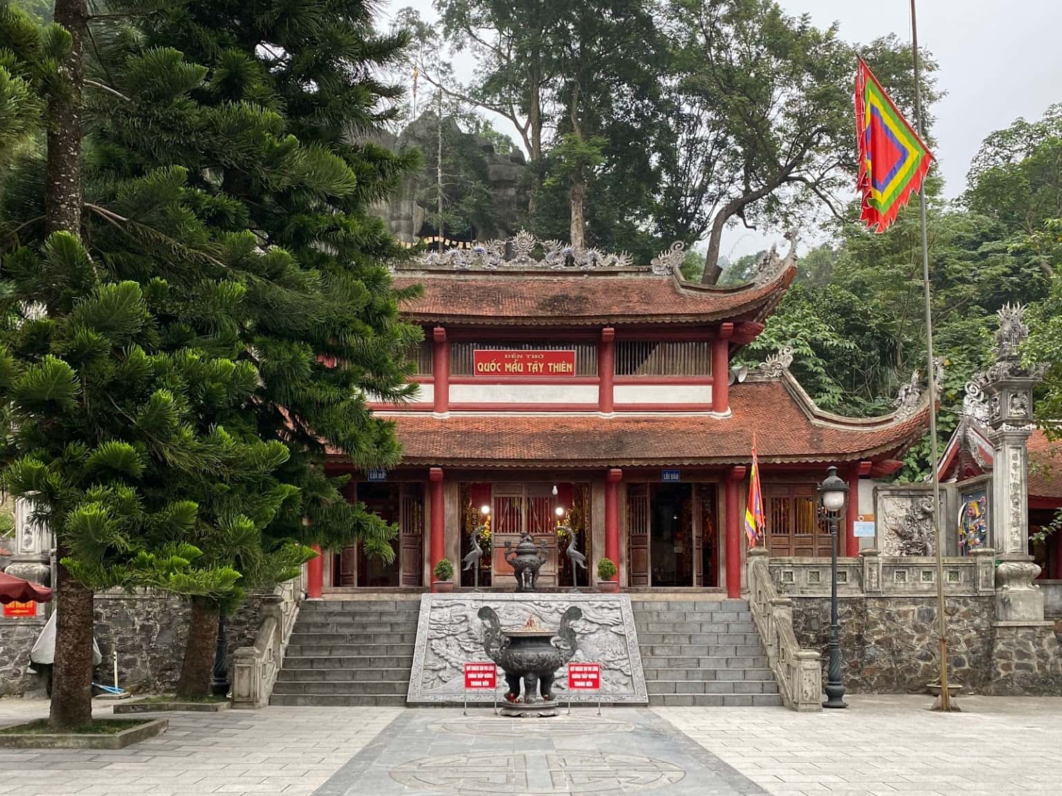 den thuong tam dao 