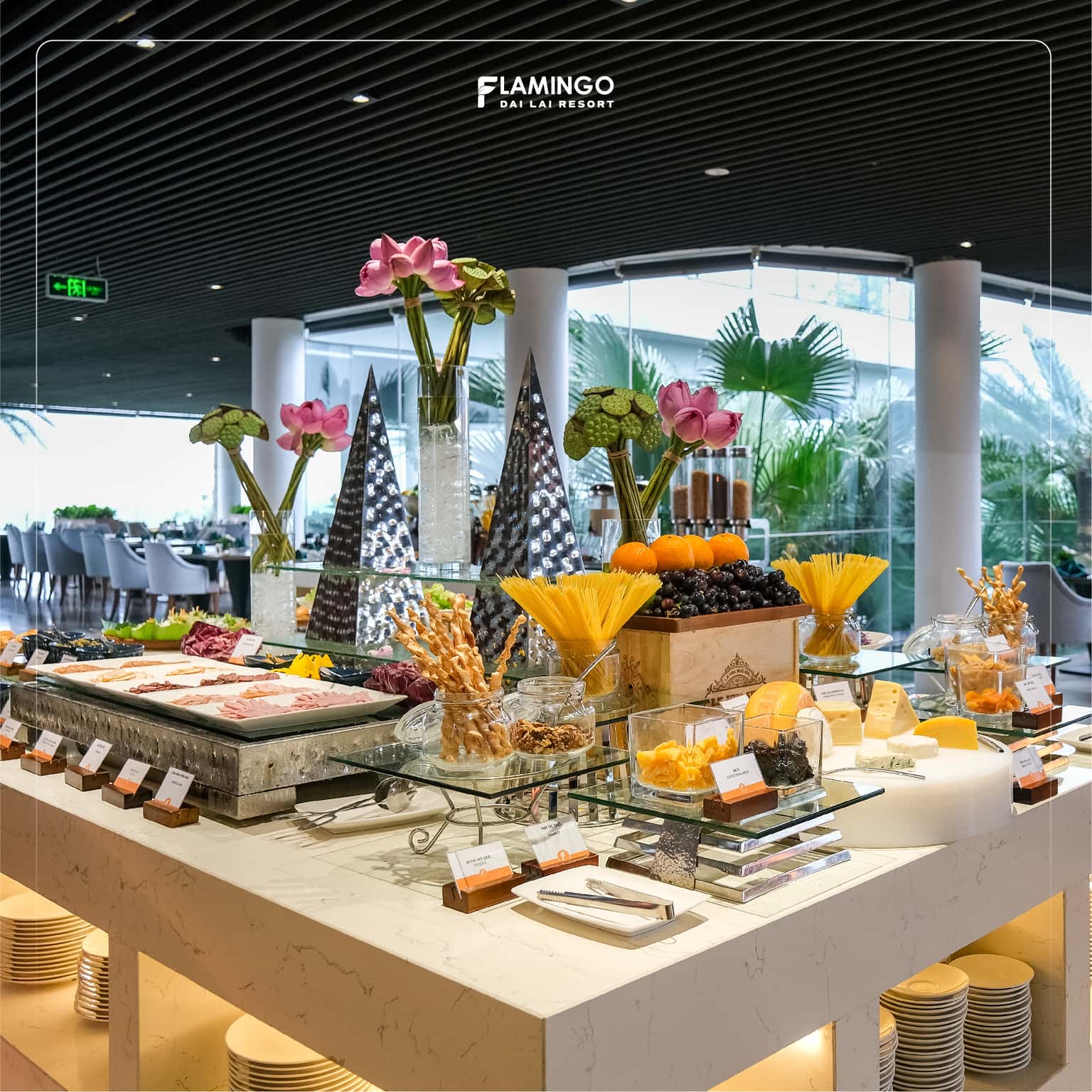justfly sky bar & restaurant flamingo dai lai vinh phuc