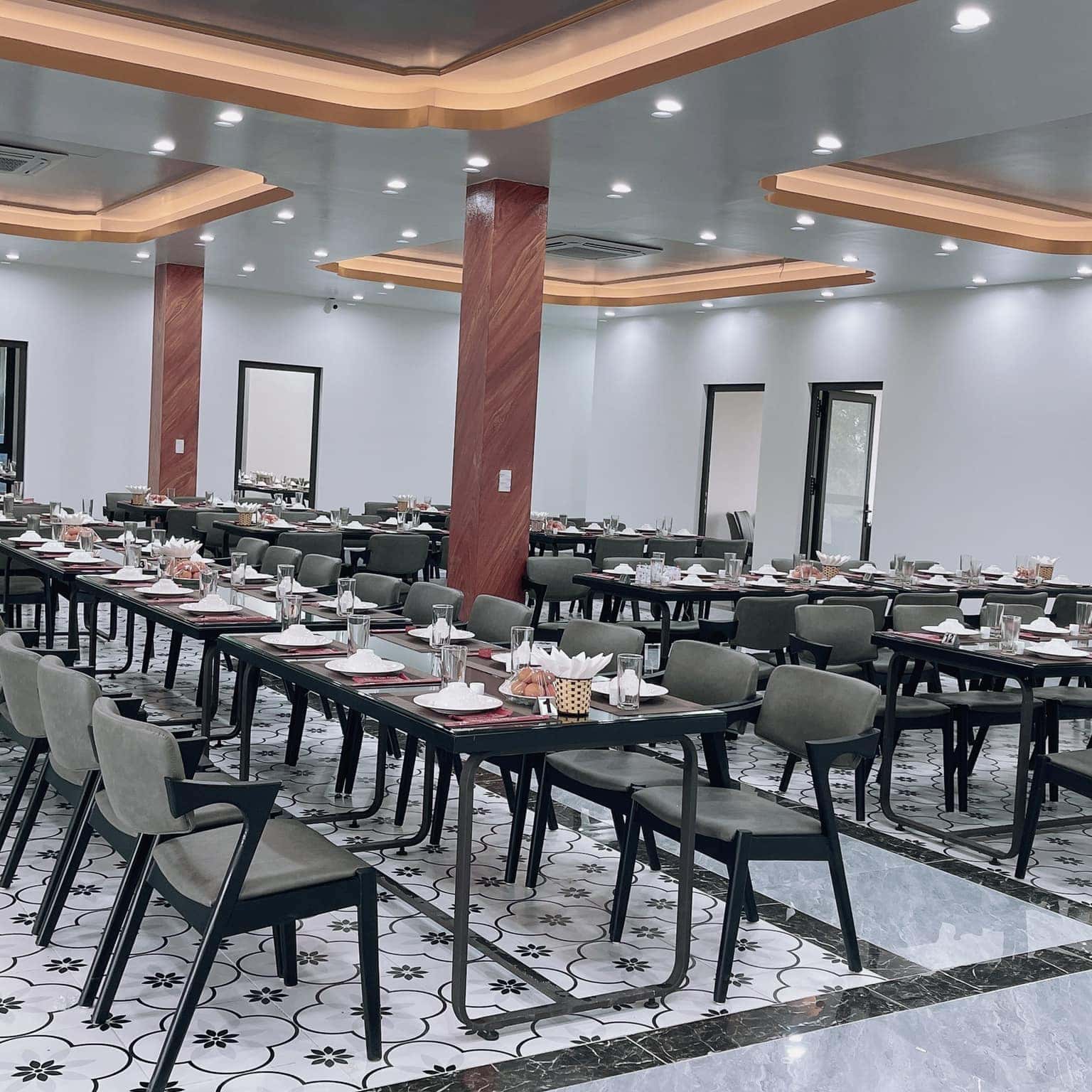 justfly nha hang thuan chinh dai lai vinh phuc