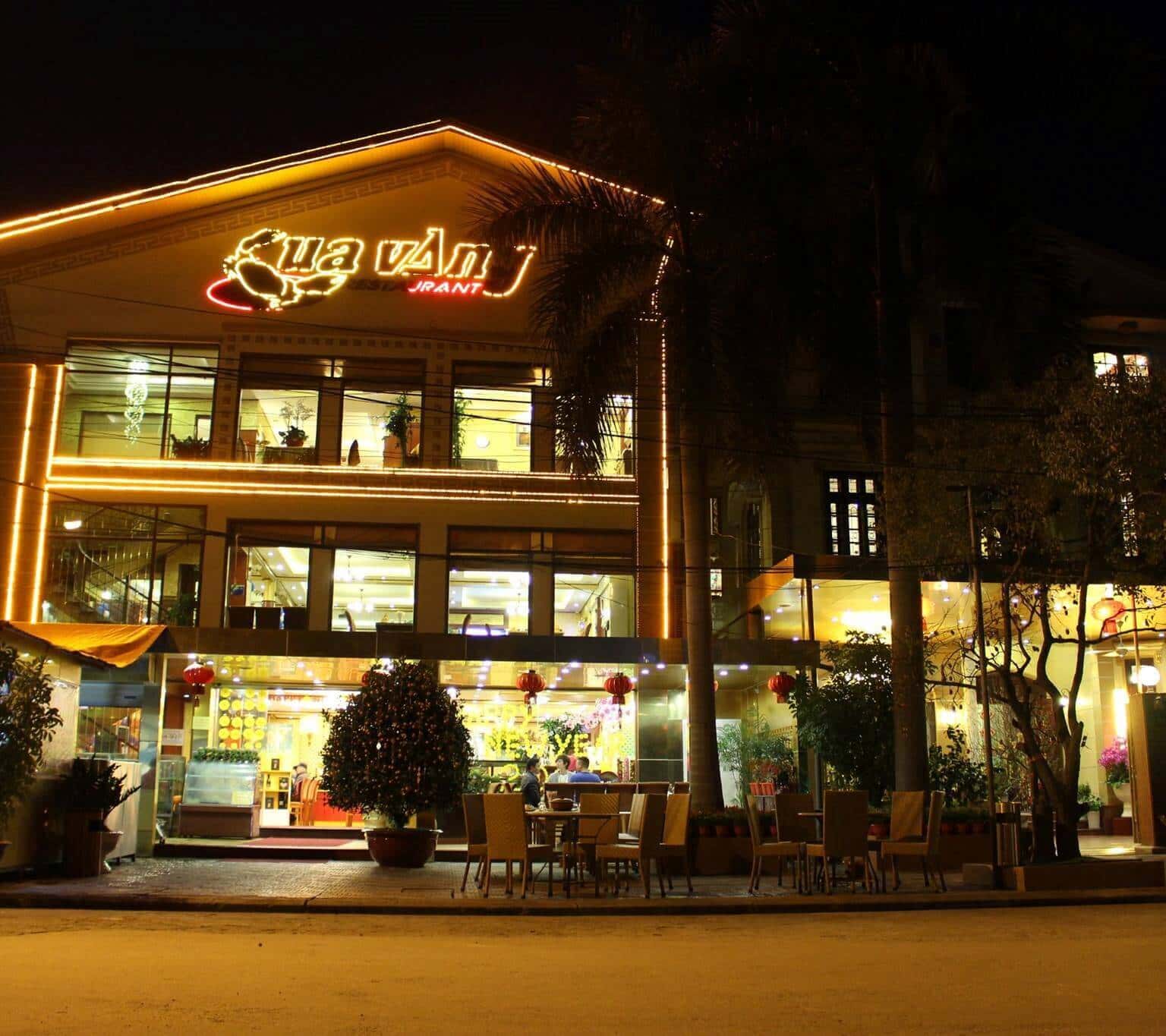 justflly nha hang cua vang bai chay ha long