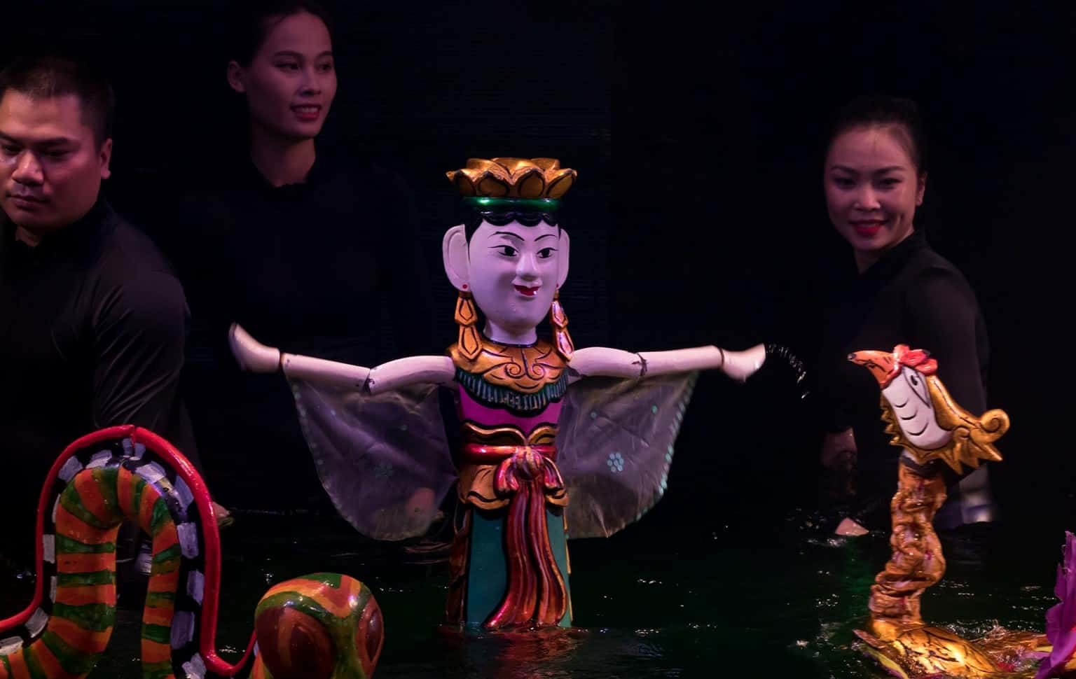 nha hat mua roi nuoc thang long 