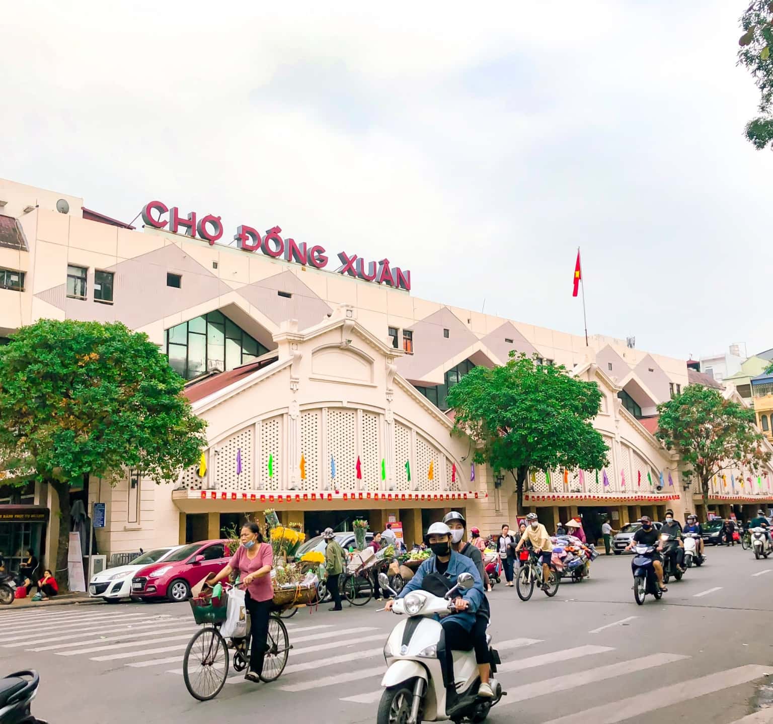 cho dong xuan ha noi 