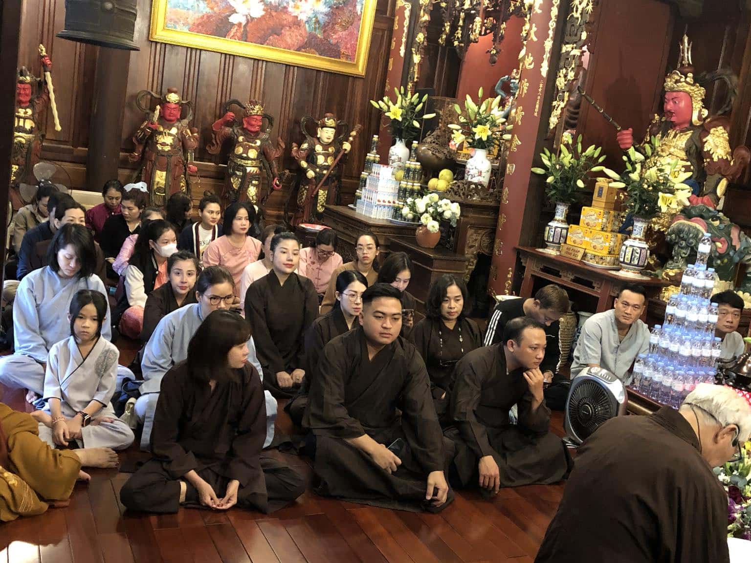 chua van nien ha noi 