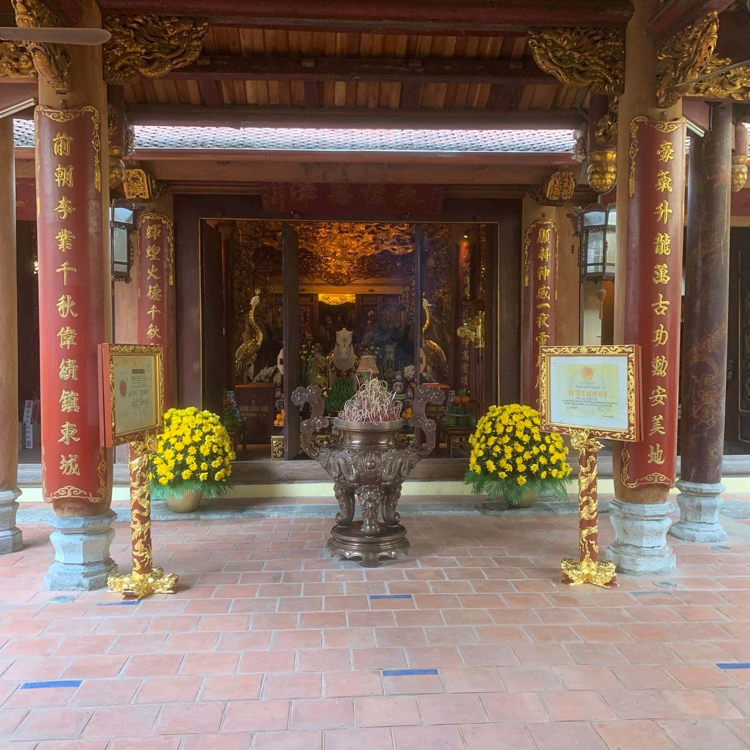 den bach ma ha noi 