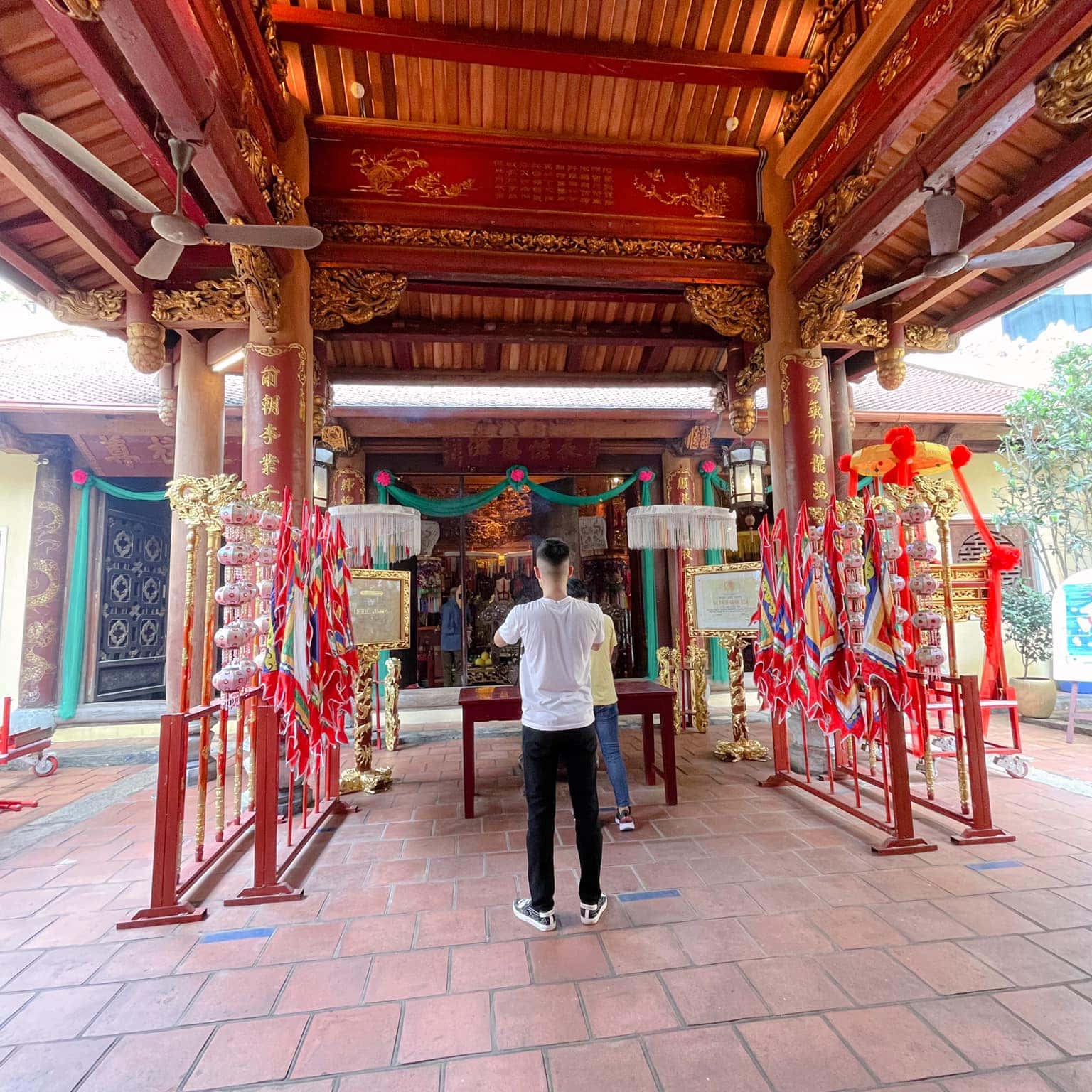den bach ma ha noi 