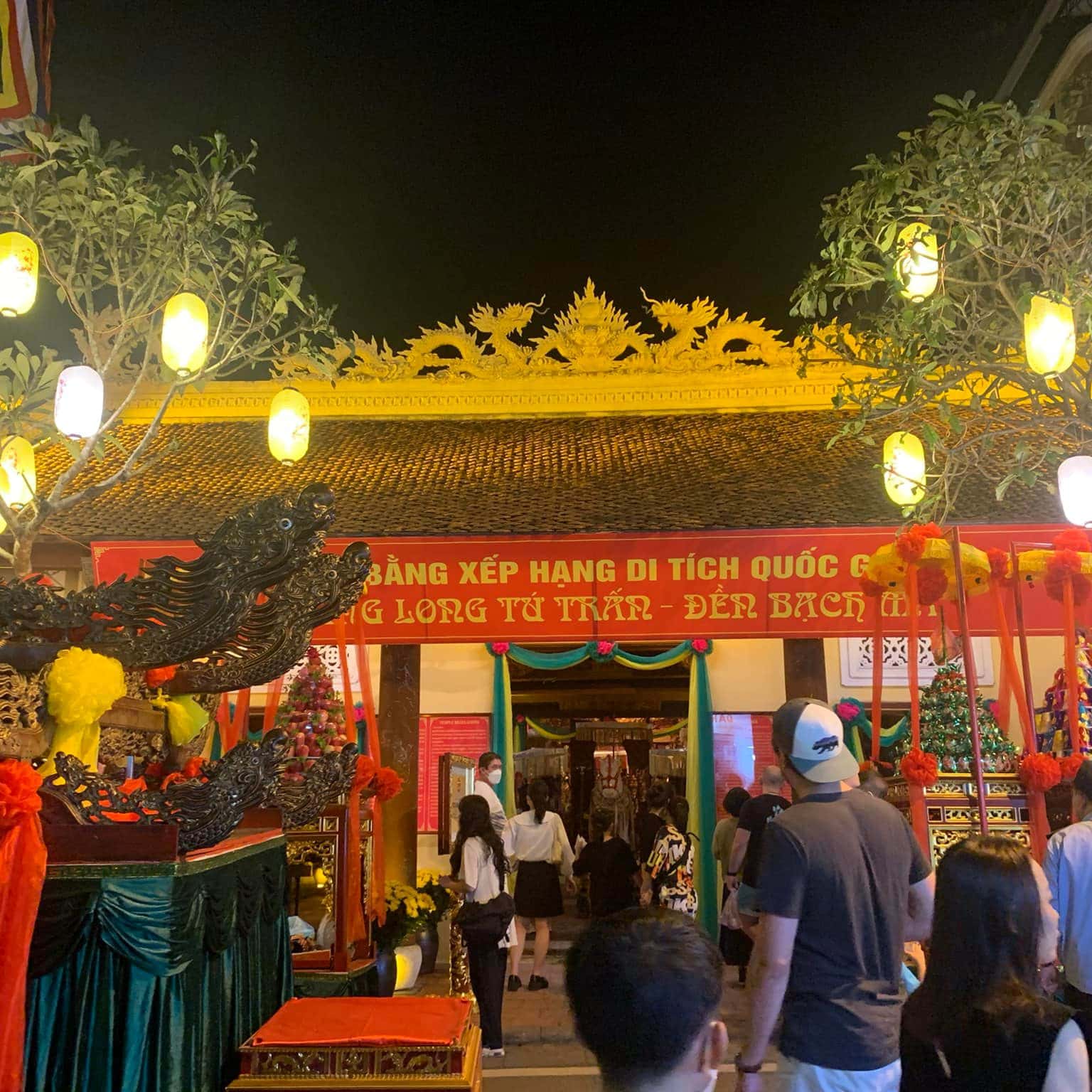 den bach ma ha noi 