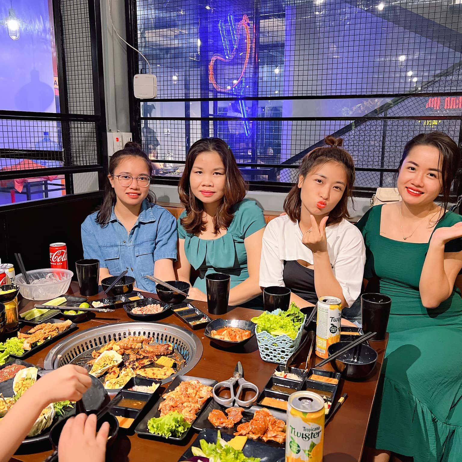 lau nuong linh trang son tay ha noi 