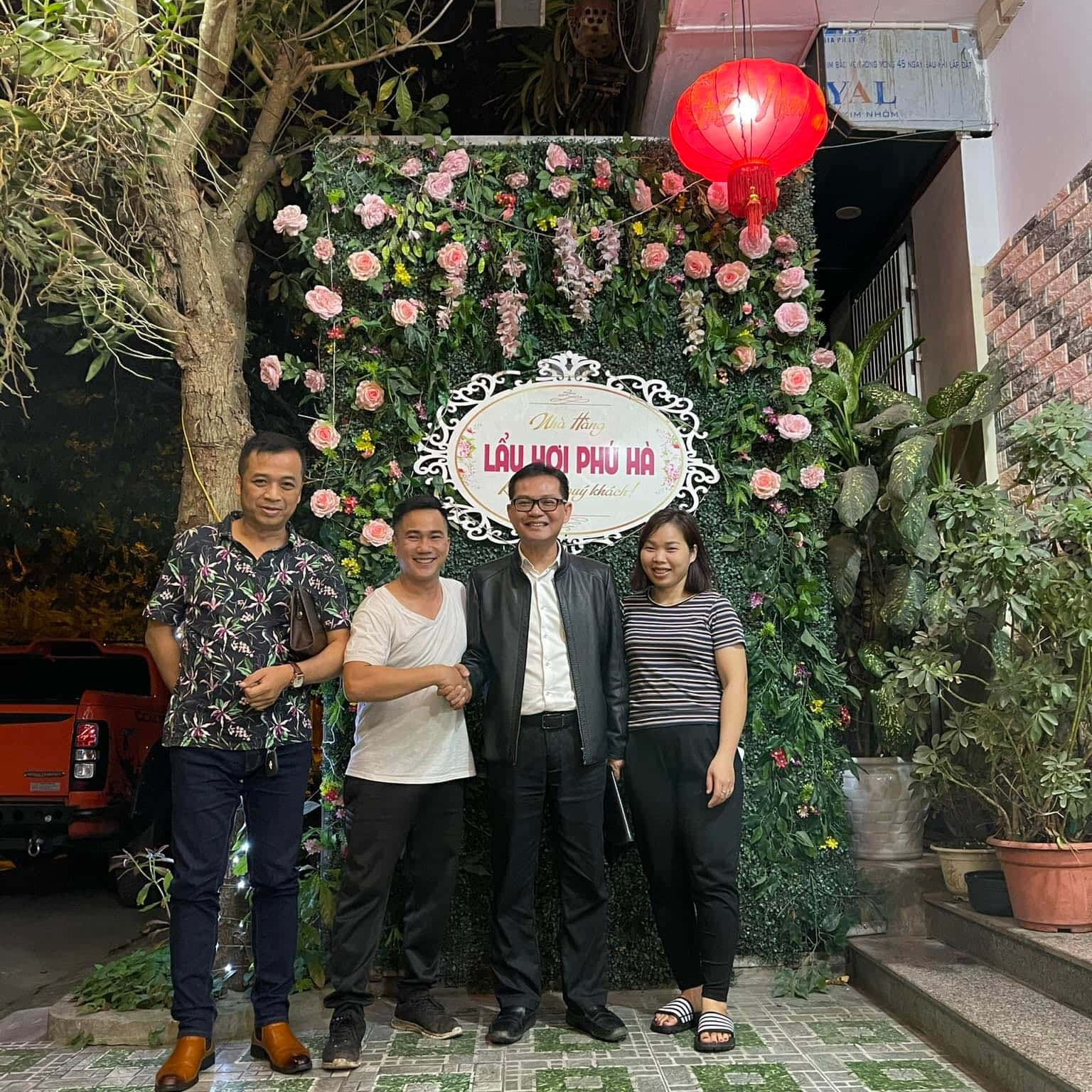 nha hang lau hoi phu ha son tay ha noi 