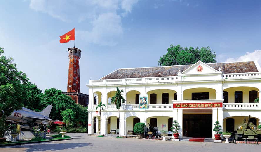 bao tang lich su quan su viet nam  