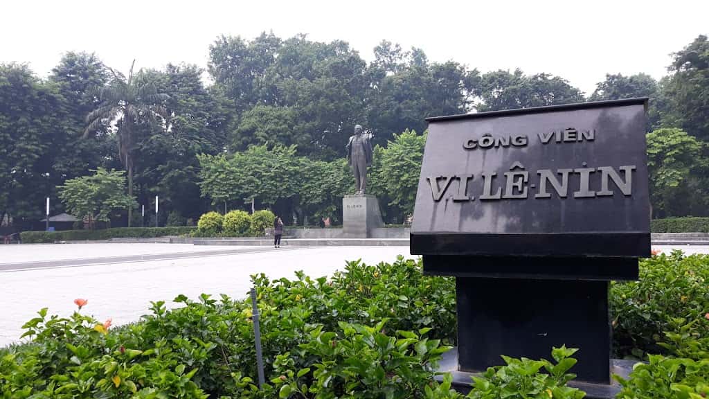 vuon hoa lenin ha noi