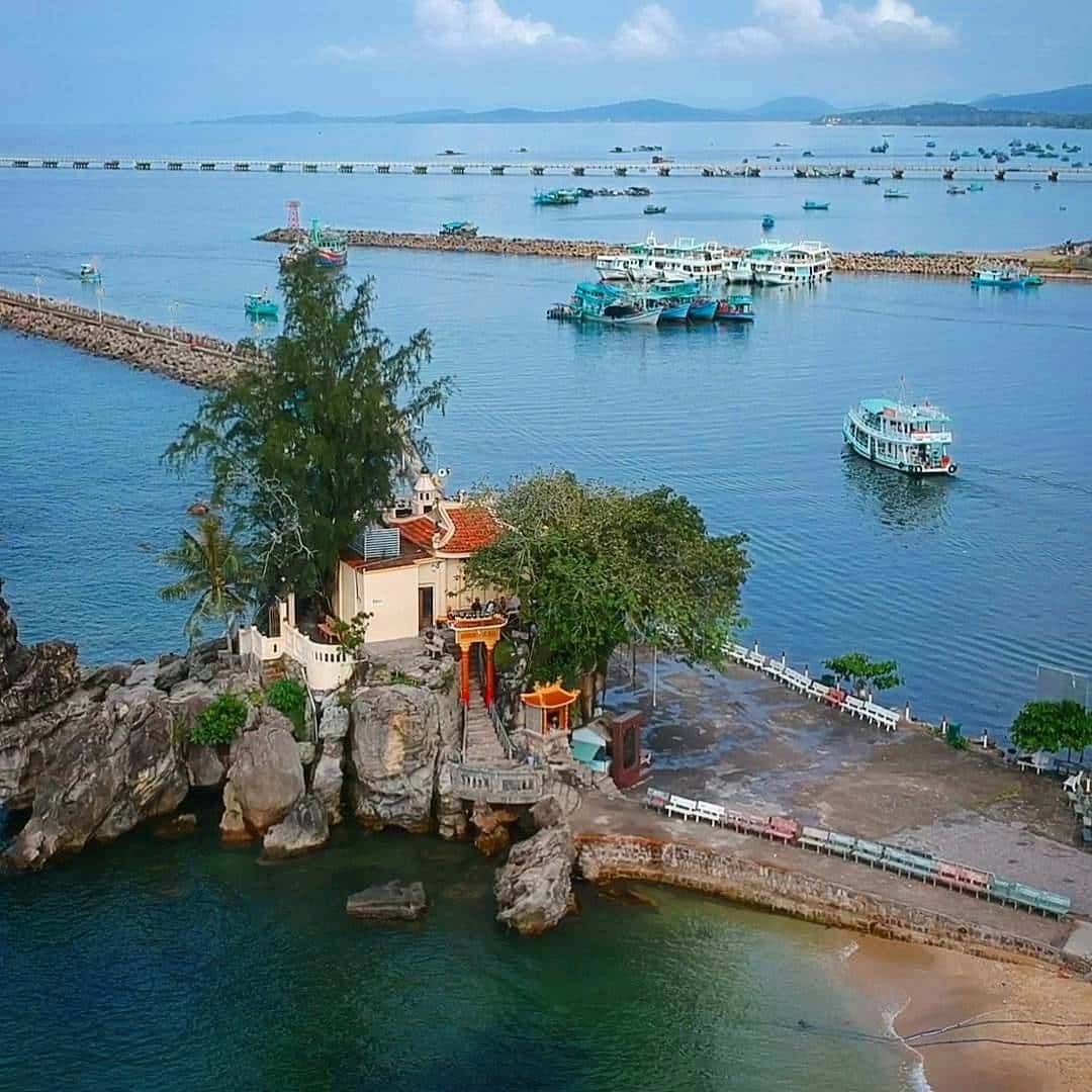 dinh cau dia diem du lich phu quoc attcpqc09